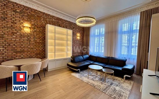 Mieszkanie na  wynajem Szczecin - Stylowe mieszkanie w ścisłym centrum, 91m2
